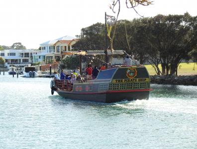 Pirate ship Mandurah entering the canals