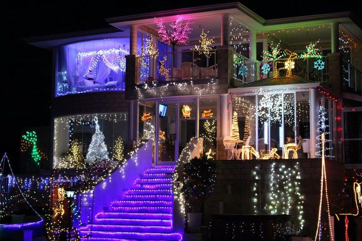 Mandurah Christmas Lights on display