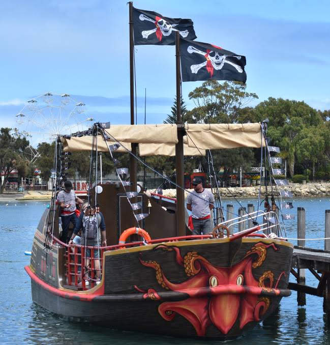 pirate ship boat cruise