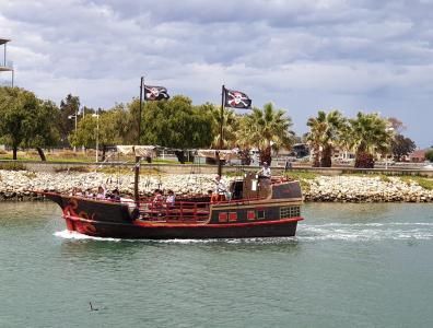 Pirate Ship Mandurah entering the Marina