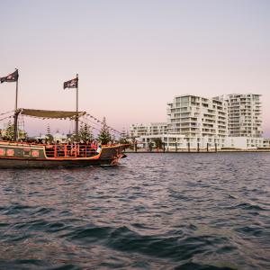 Pirate Ship Mandurah Sunset cruise