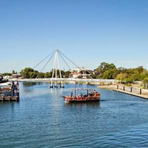 Pirate Ship Mandurah in dolphin quay